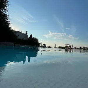  Appartement Villaggio Boschetti 10a Italië